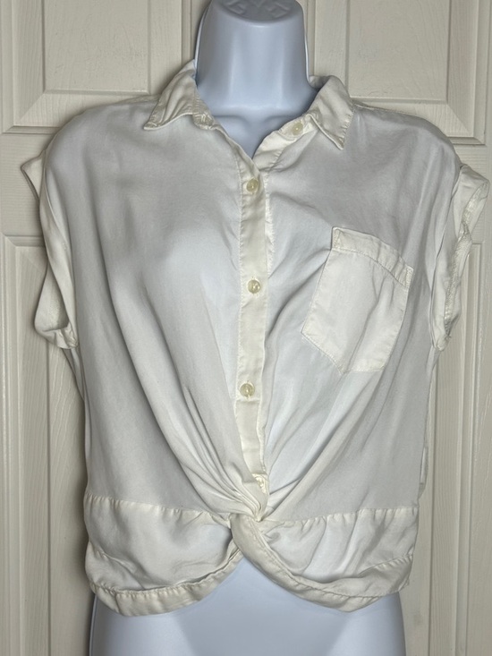 Abercrombie & Fitch Tops - Abercrombie & Fitch White Button-Front Tie Hem Blouse Small